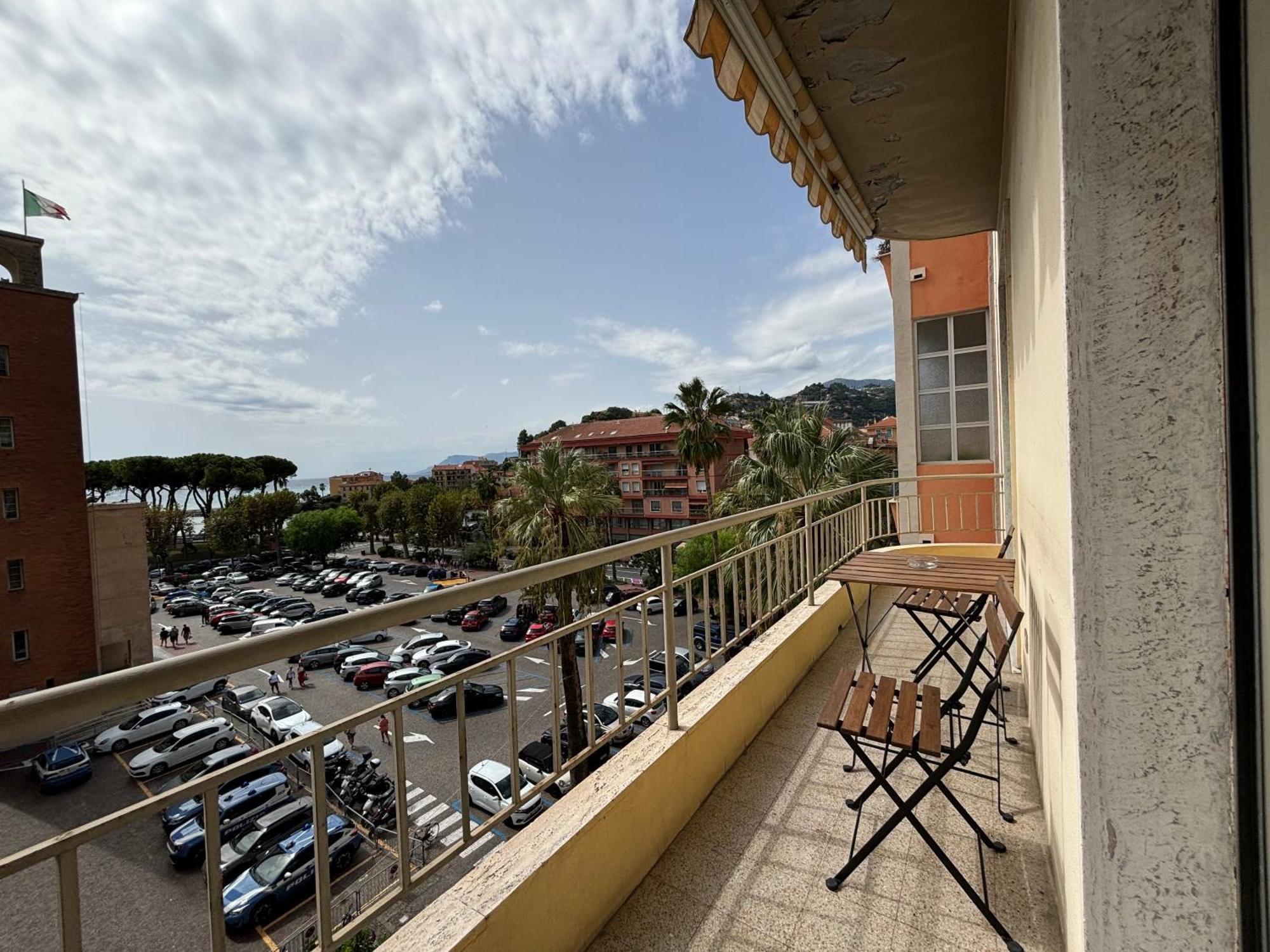 Casa Cele Centro Citta Vista Mare Apartment Ventimiglia Exterior photo